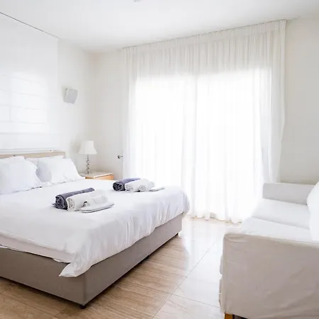 Aaa Seaview Panorama * Perivolia