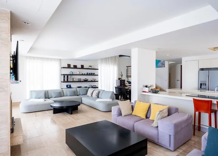 Aaa Seaview Panorama *