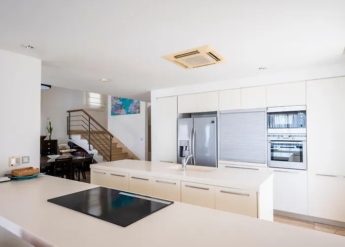 Aaa Seaview Panorama *